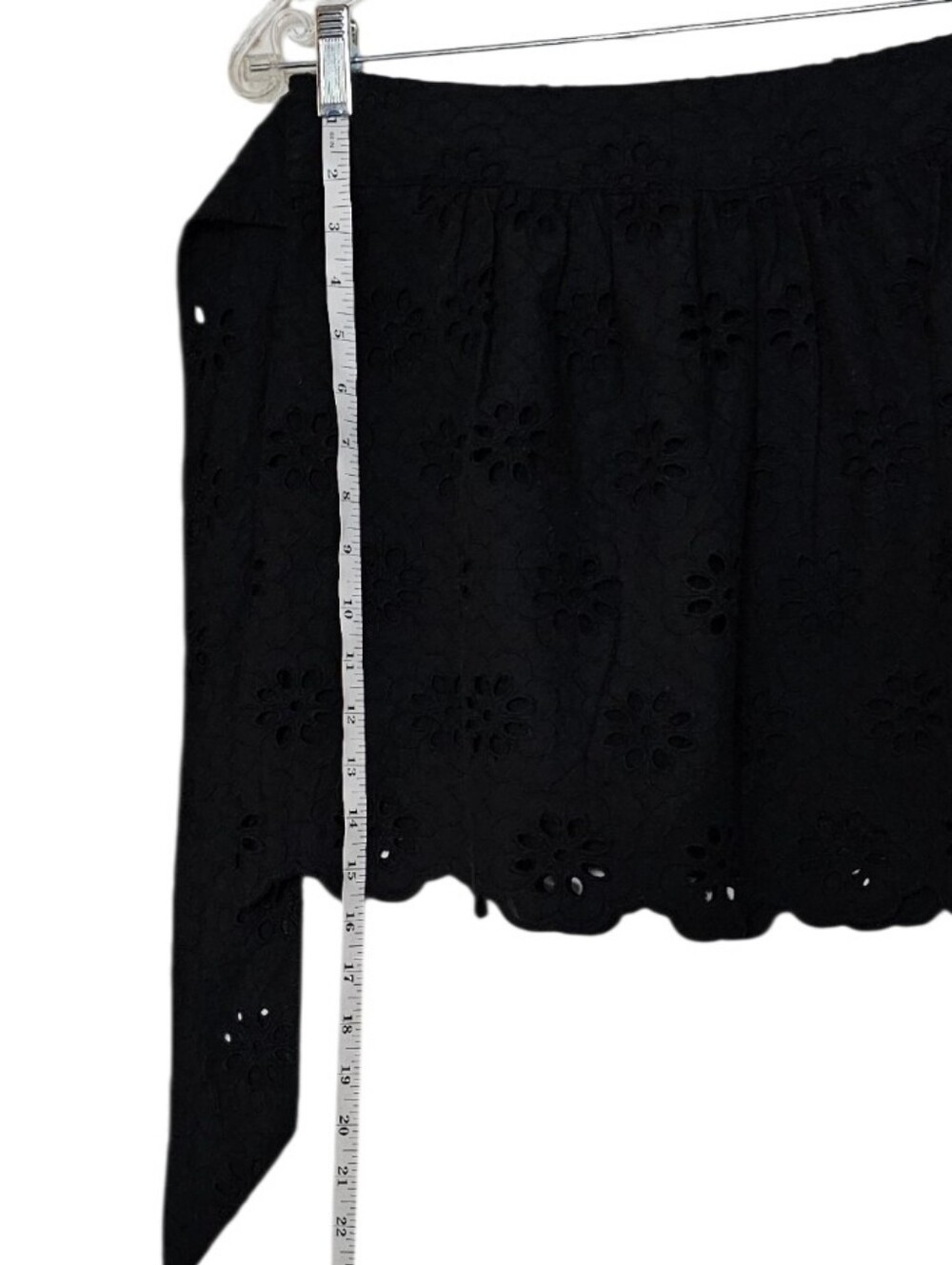The Kooples Flowy Black Eyelet Cotton Lined Mini Skirt w Tie Front Belt size 1 - Picture 12 of 13
